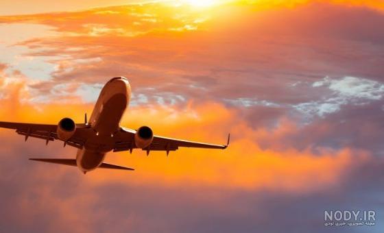 عکس از پنجره هواپیما به بیرون