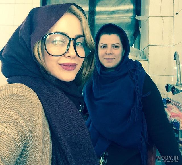 عکس پروفایل دختر با عینک دودی عکس پروفایل دختر با عینک دودی
