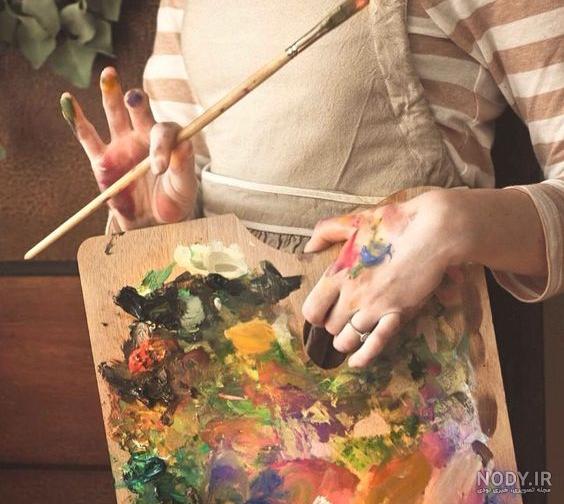مدل عکس گرفتن از نقاشی