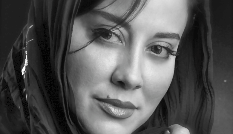 عکس آشا محرابی با همسر و فرزندش
