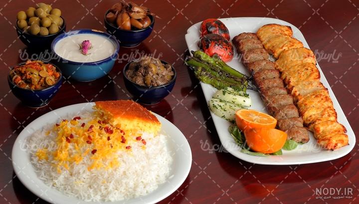 عکس دخترونه از یک نفر