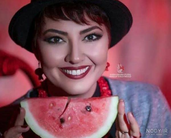 ایده عکس شب یلدا از کودک