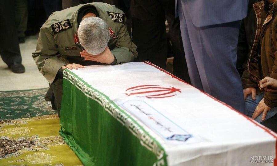 دانلود عکس حاج قاسم سلیمانی