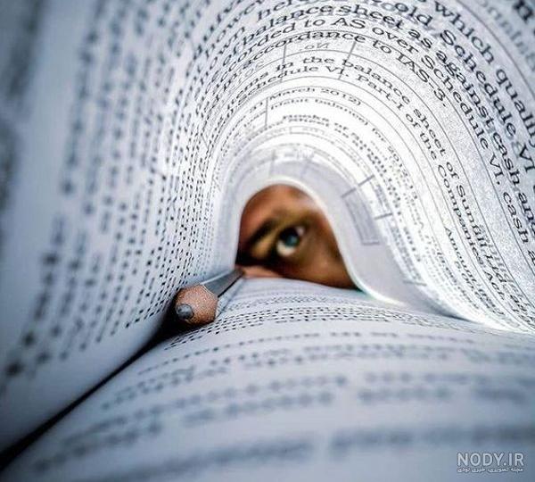 عکس با کتاب و عینک عکس با کتاب و عینک