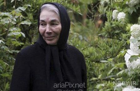 پروانه معصومی در جوانی