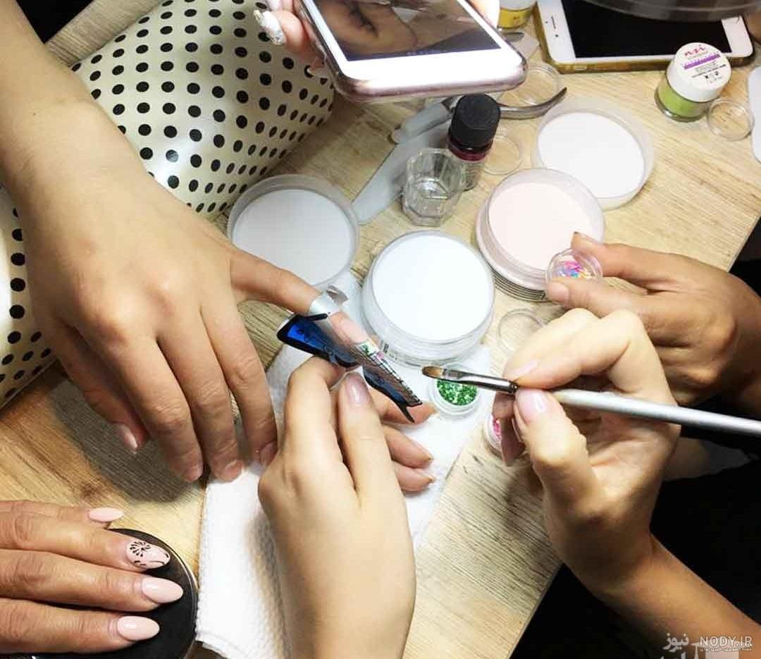 کاشت ناخن ساده کاشت ناخن ساده