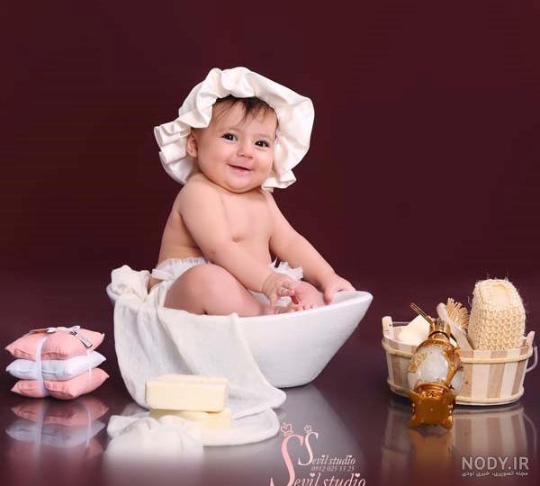 ایده عکس نوزاد با عروسک