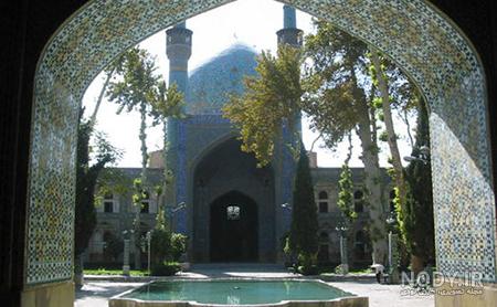 مدرسه آقابزرگ کاشان مدرسه آقابزرگ کاشان
