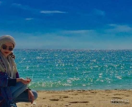 ژست عکس لب دریا اینستاگرام