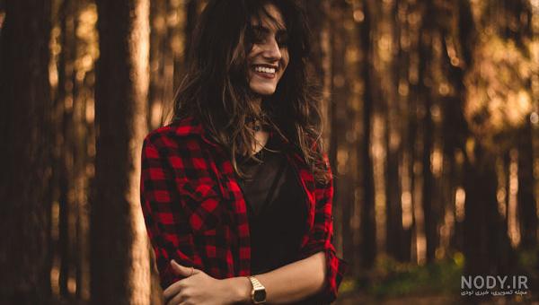  ژست عکس اسپرت فضای باز