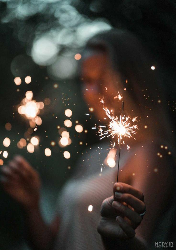 ژست عکس دونفره با کیک تولد