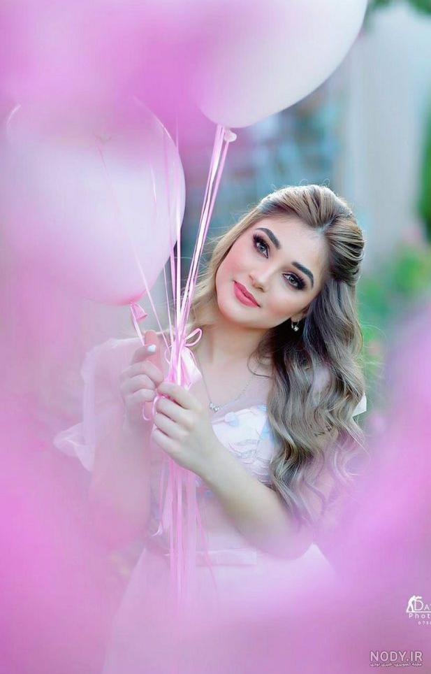  ژست عکس اسپرت فضای باز