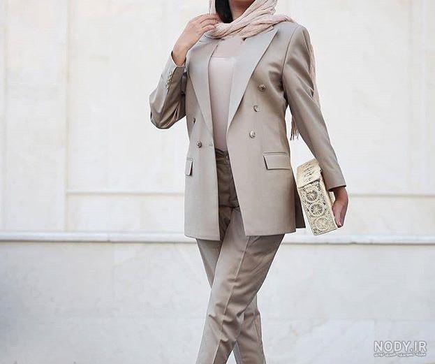 ژست عکاسی با کت و شلوار دخترانه