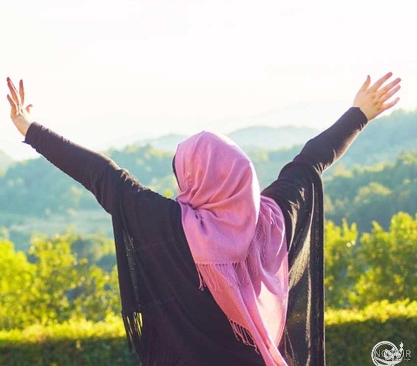 ژست عکس با حجاب دونفره