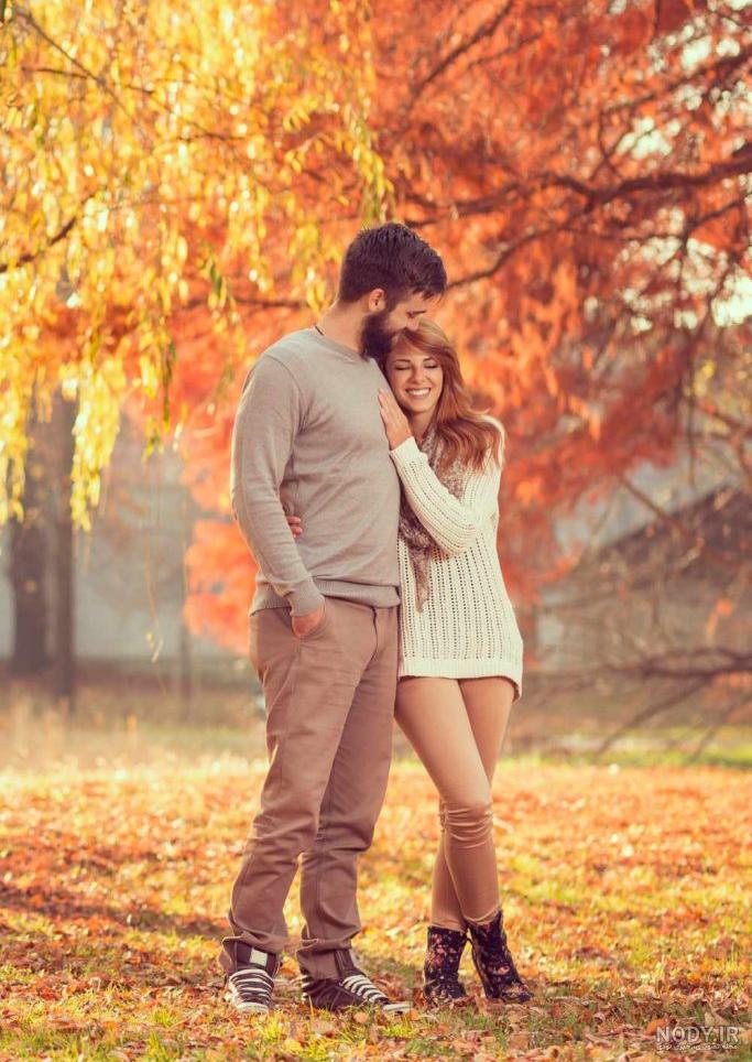 ژست عکس دونفره پاییزی
