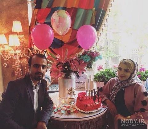 ژست عکس زن و شوهر در آتلیه ژست عکس زن و شوهر در آتلیه