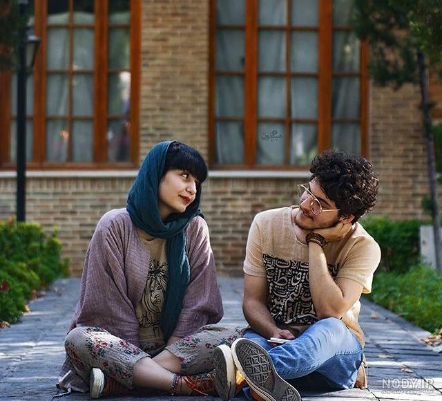 ژست عکس دونفره عاشقانه در اینستاگرام ژست عکس دونفره عاشقانه در اینستاگرام