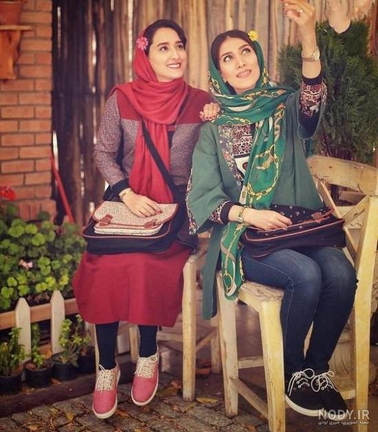 ژست عکس سلفی با روسری