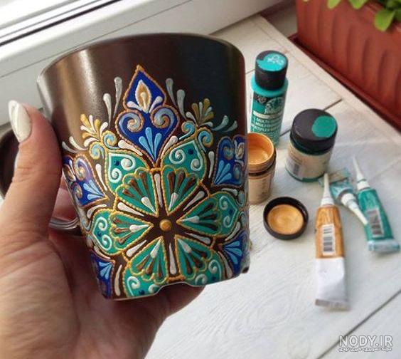 طراحی لیوان با مداد