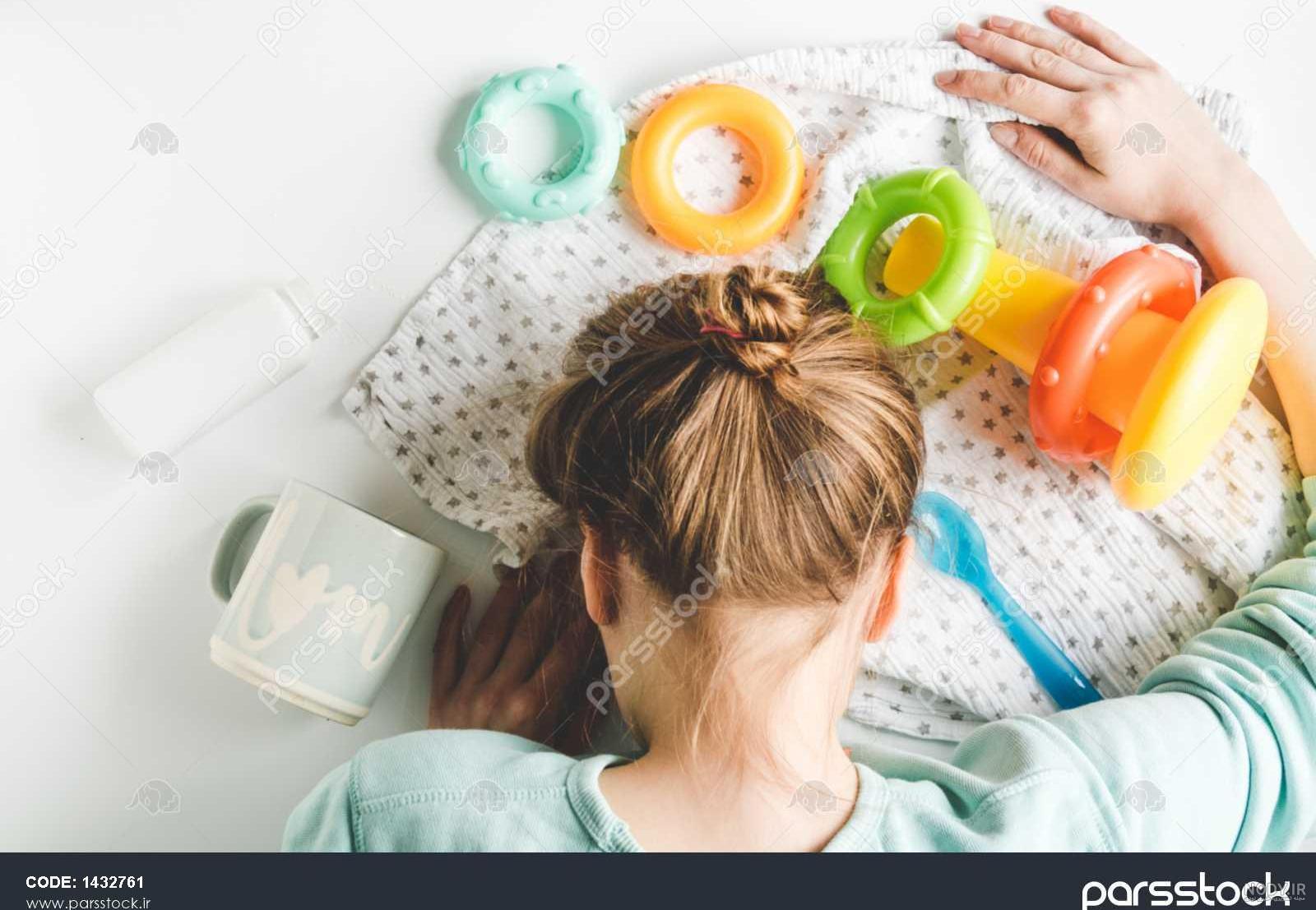 عکس مادر مهراب خسته صدا