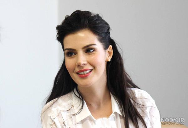 روابط عشقی متعدد اوزجان دنیز روابط عشقی متعدد اوزجان دنیز