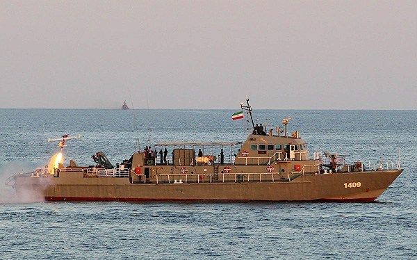عکس ناوچه حادثه دیده کنارک عکس ناوچه حادثه دیده کنارک