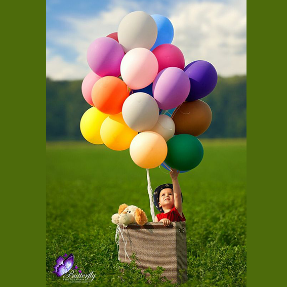 ژست عکس تولد با بادکنک