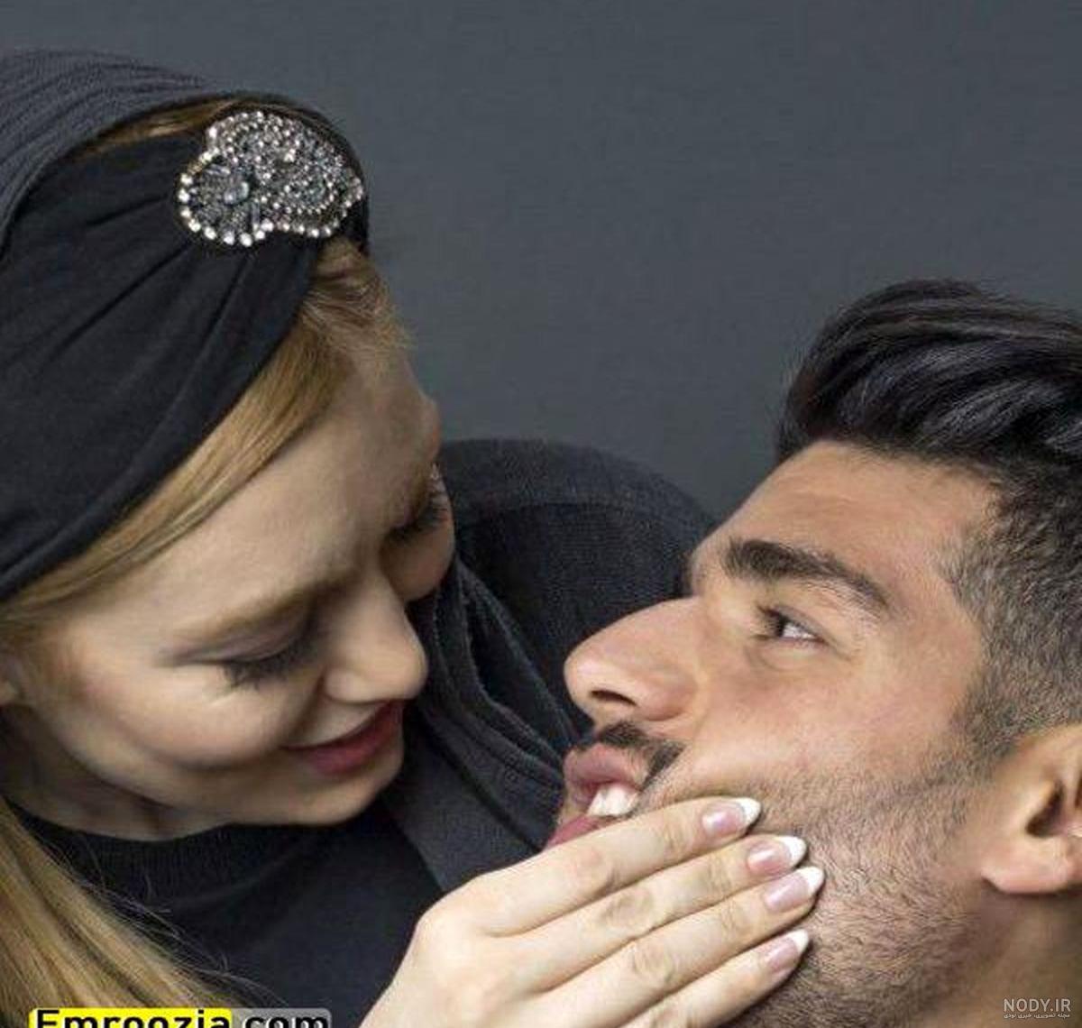 ژست عکس دونفره در پارک ژست عکس دونفره در پارک