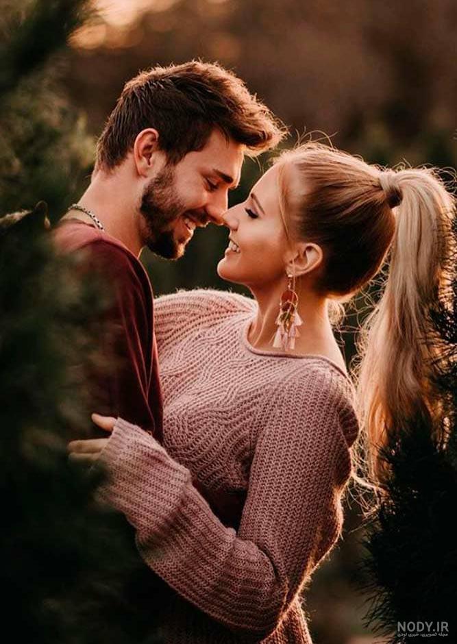ژست عکس دونفره عاشقانه در اتلیه ژست عکس دونفره عاشقانه در اتلیه
