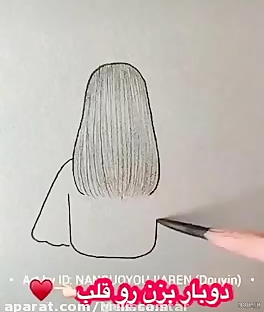 نقاشی ساده دخترانه با مداد
