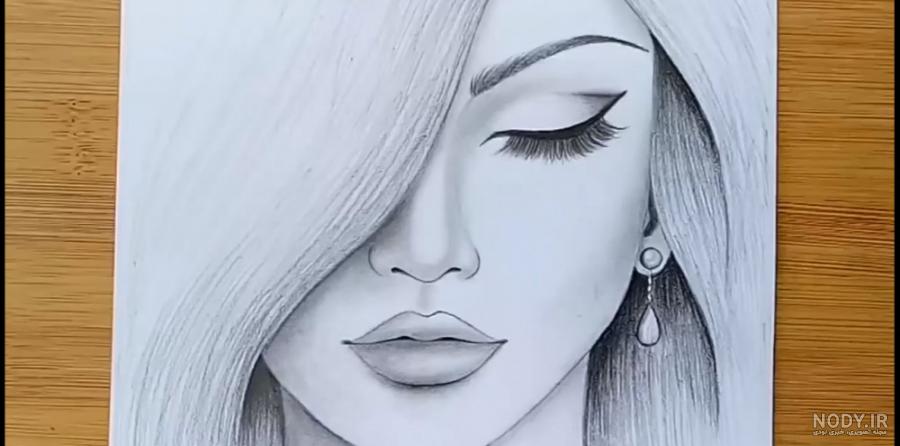 نقاشی صورت یک زن نقاشی صورت یک زن