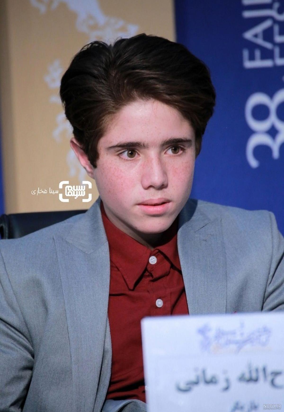 روح الله زمانی چند سال دارد