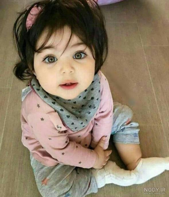 عکس دختر بچه مو مشکی عکس دختر بچه مو مشکی