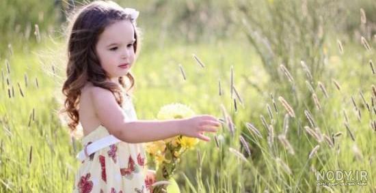 ژست عکس دختر بچه برای تولد ژست عکس دختر بچه برای تولد