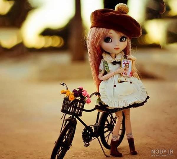 تصویر زمینه عروسکی زیبا تصویر زمینه عروسکی زیبا