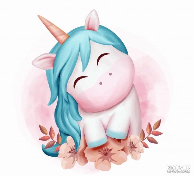 عکس اسب تک شاخ برای تصویر زمینه