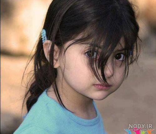 عکس دختر چشم ابرو مشکی