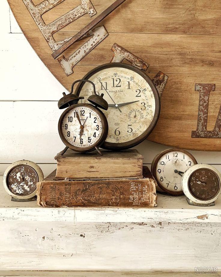 عکس کتاب برای پروفایل شاد