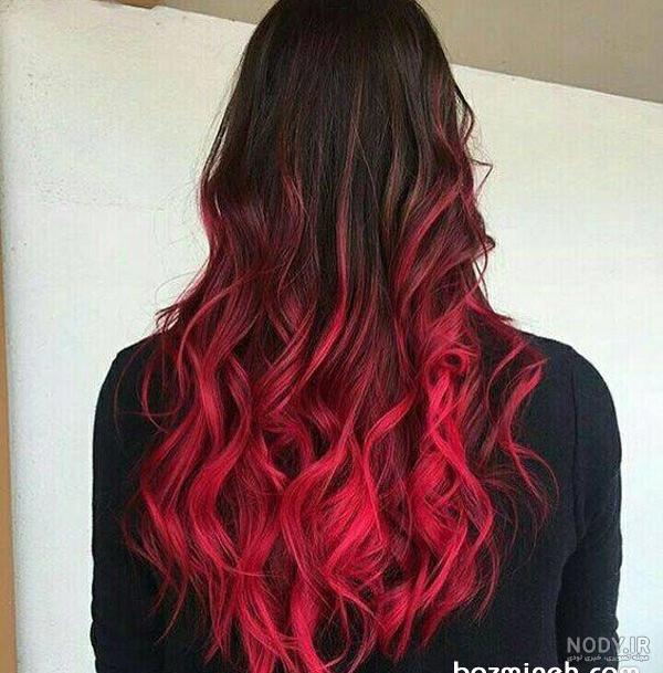 عکس زن جوان مو قرمز
