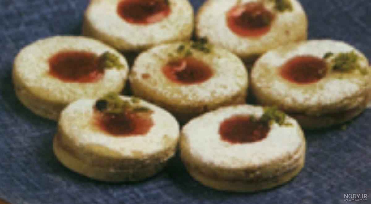 بیسکویت حلقه ای بیسکویت حلقه ای