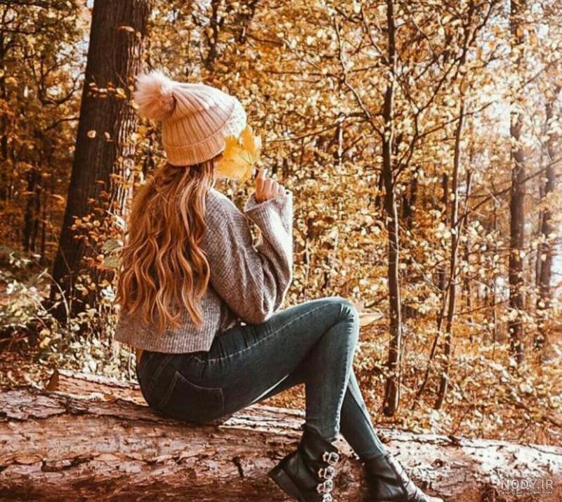 عکس دختر با موهای دم اسبی برای پروفایل