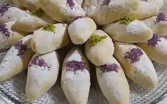 عکس شیرینی پای عروس عکس شیرینی پای عروس