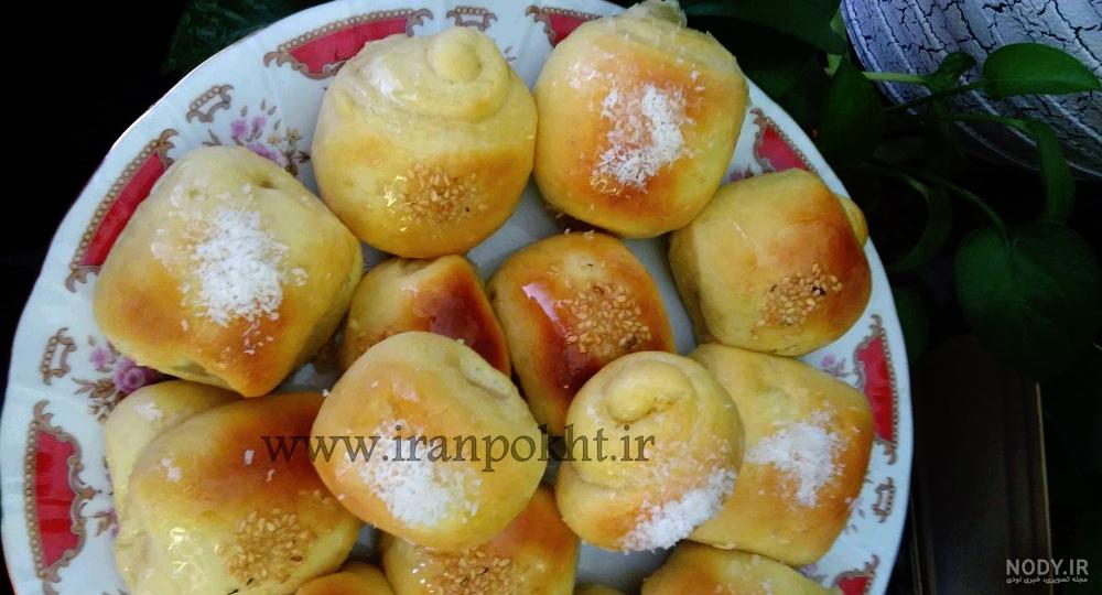 شیرینی با گل محمدی
