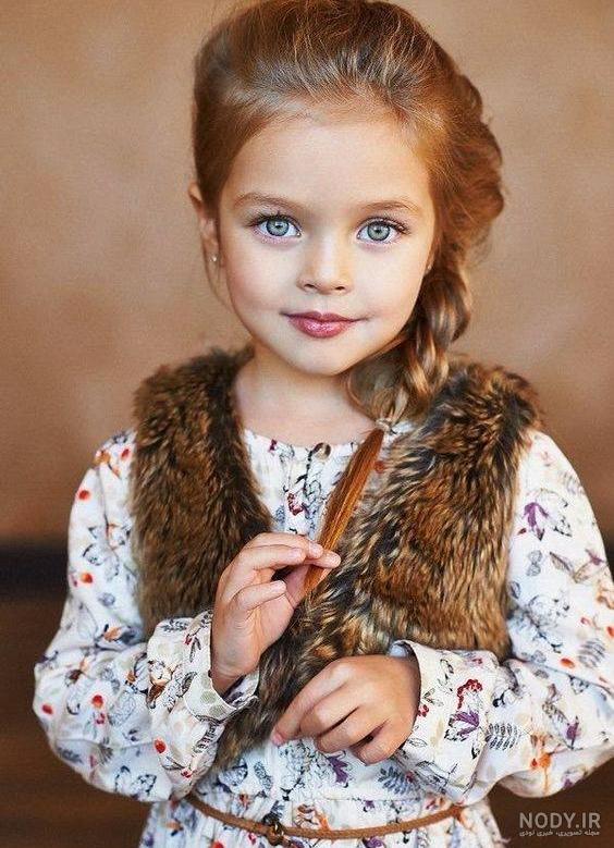 عکس دختر چشم آبی ایرانی با حجاب