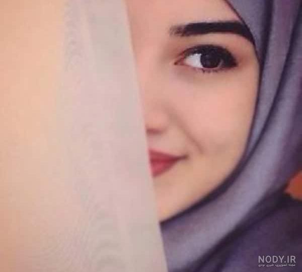 عکس دختر چادری با تفنگ عکس دختر چادری با تفنگ