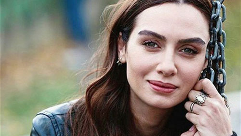 عکسهای بازیگر ترکیه ای حیات