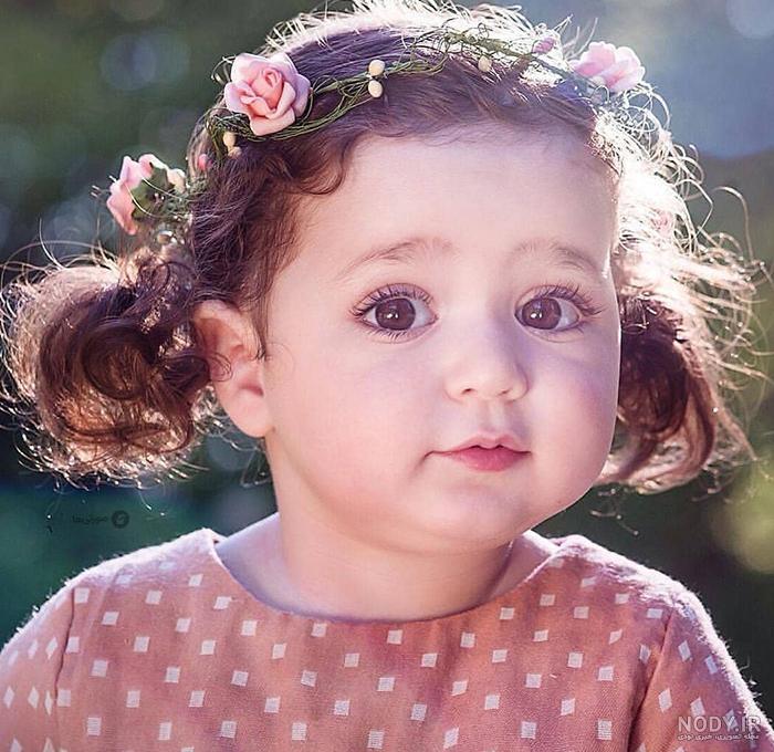 عکس دختر بچه مو مشکی