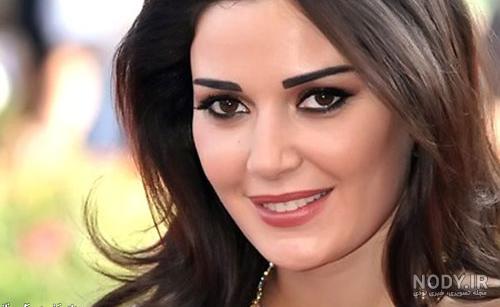 خواننده زن لبنانی