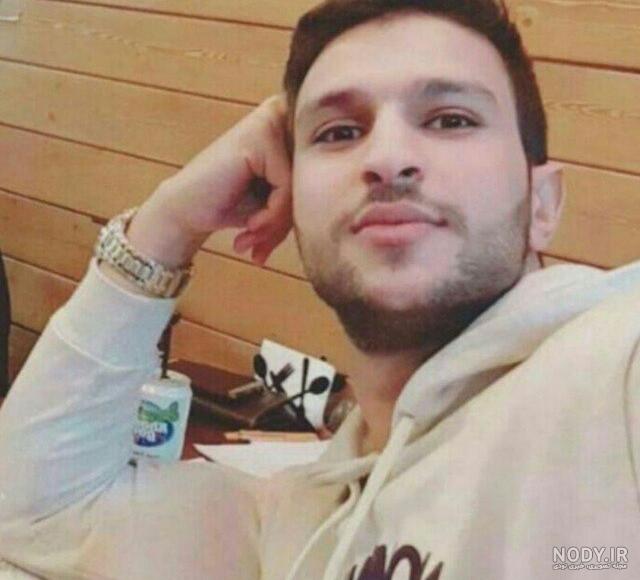 عکس مادر مهراب خسته صدا