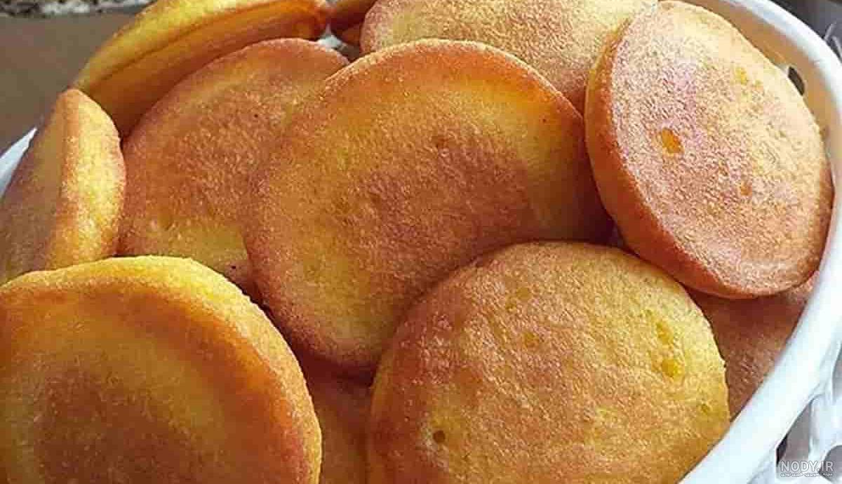 شیرینی قاشقی با شیر